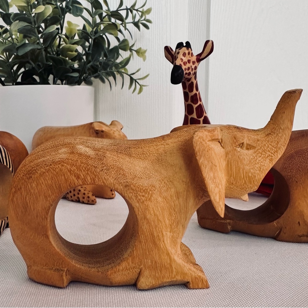WOODEN NAPKIN HOLDERS ~ Giraffe, Zebra, Elephant, Rhino, Lion and Cheetah - Picture 4 of 9